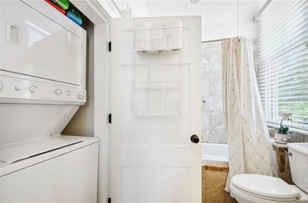Beautiful Full-furnished condo